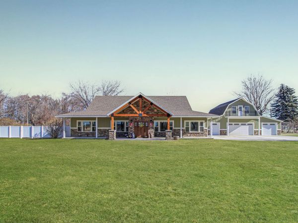 781 N 1150 E, Jackson, ID 83350