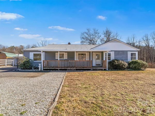 2977 US Highway 70 None W, Marion, NC 28752