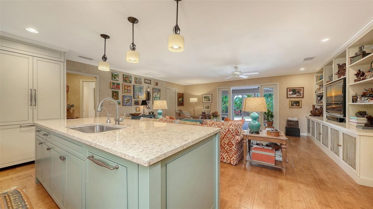 1504 S Orange Avenue, Sarasota, FL 34239 Photo