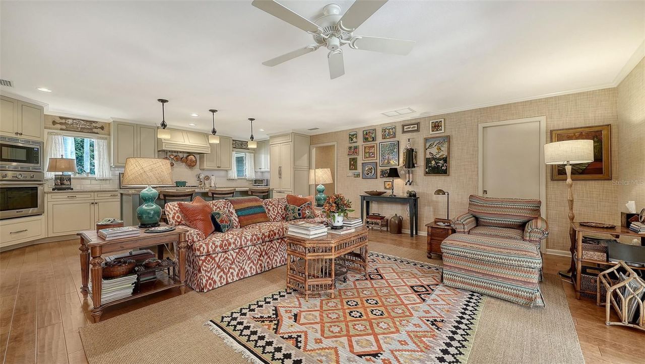 1504 S Orange Avenue, Sarasota, FL 34239 Photo