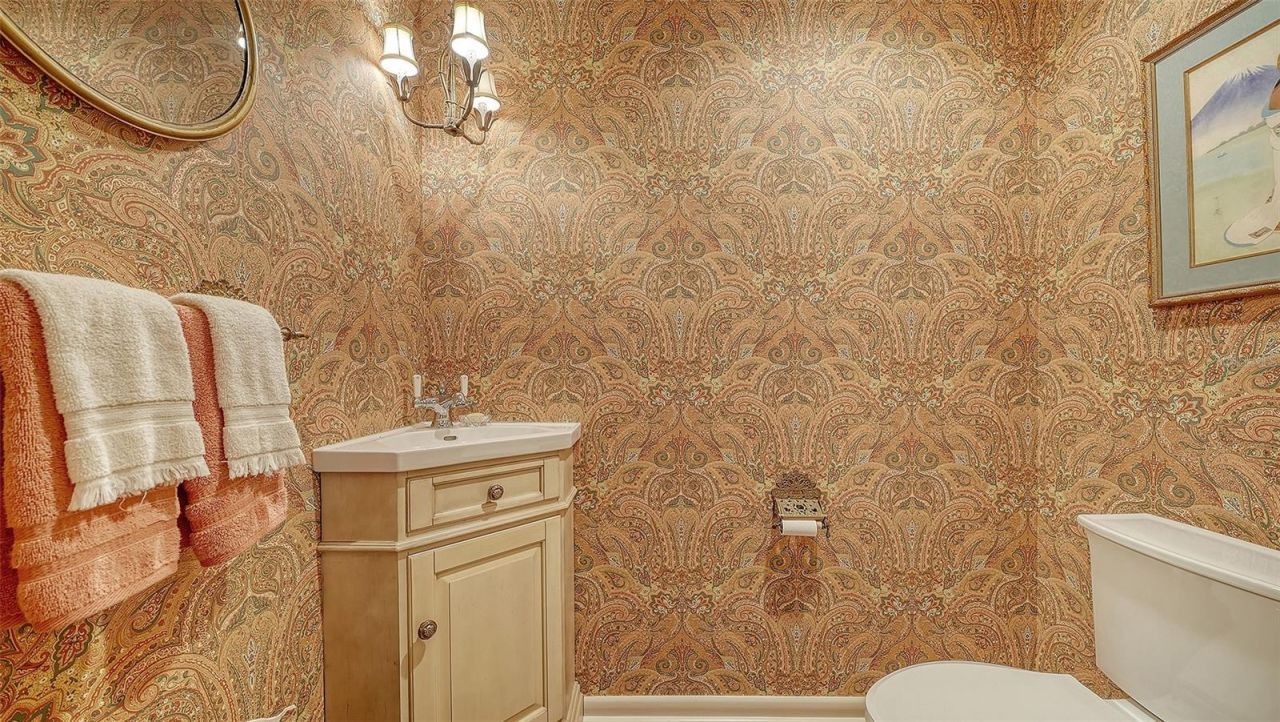 1504 S Orange Avenue, Sarasota, FL 34239 Photo