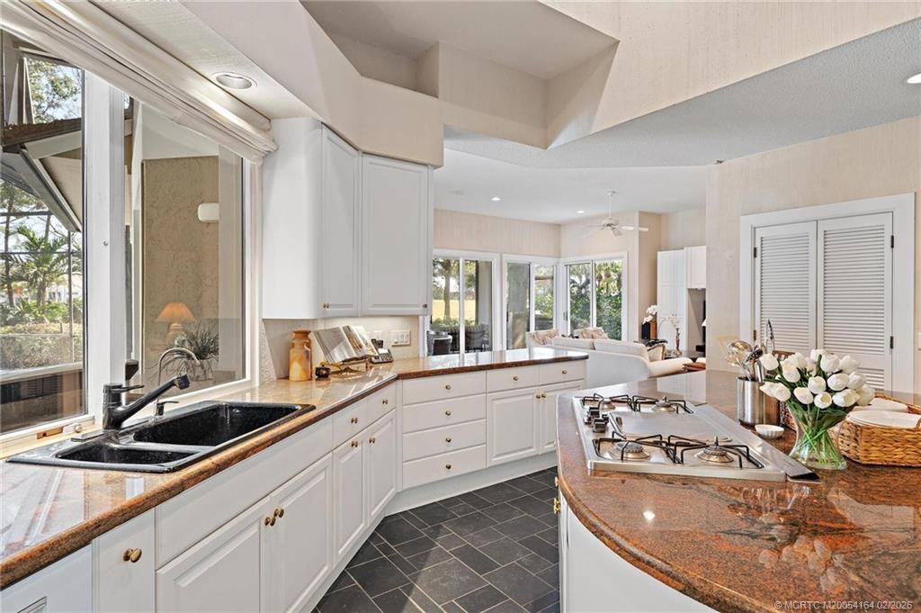 6481 SE Winged Foot Drive, Stuart, FL 34997 Photo