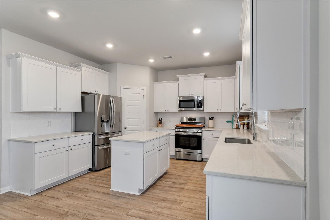 2069 Nola Run Photo 25