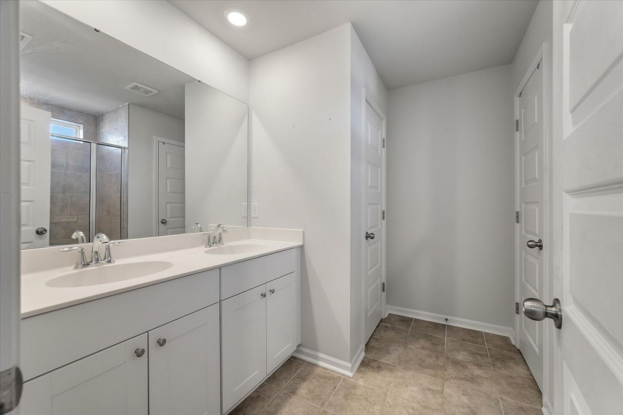 2069 Nola Run Photo 41