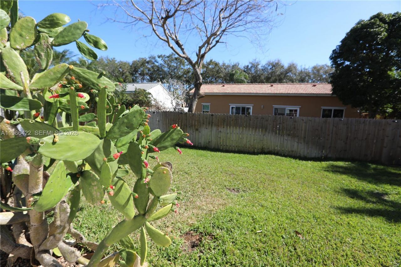 1941 SW 126th Ave , Miramar, FL 33027 Photo