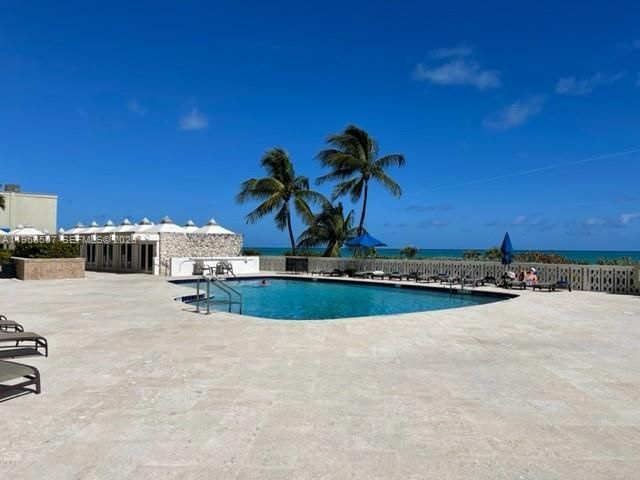 5555 Collins Ave, Unit 7Z, Miami Beach, FL 33140 Photo