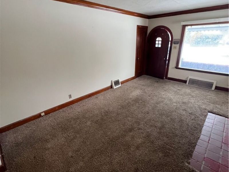 221 E Avondale Avenue, Youngstown, OH 44507 Photo 11