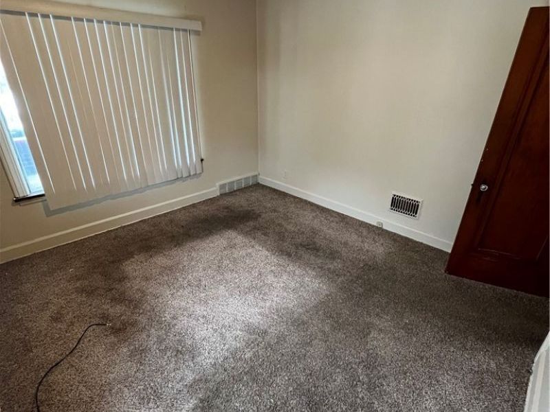 221 E Avondale Avenue, Youngstown, OH 44507 Photo 12