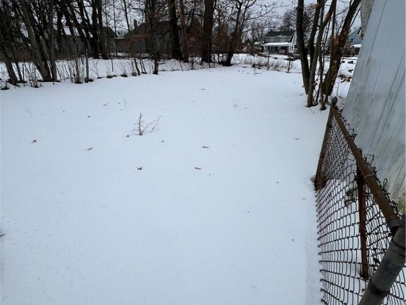 221 E Avondale Avenue, Youngstown, OH 44507 Photo 4