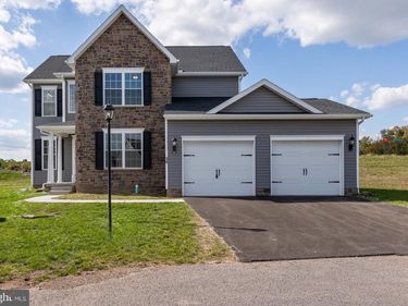 87 EAGLE LANE, Unit 5, HANOVER, PA 17331