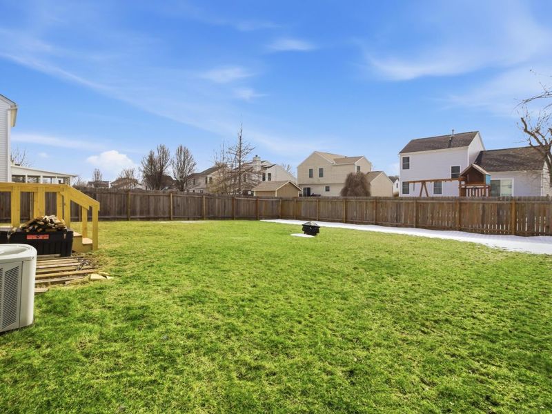 81 W Fieldstone, Etna, OH 43062 Photo 25