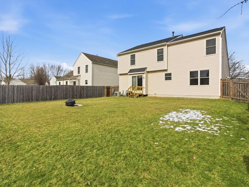 81 W Fieldstone, Etna, OH 43062 Photo 27