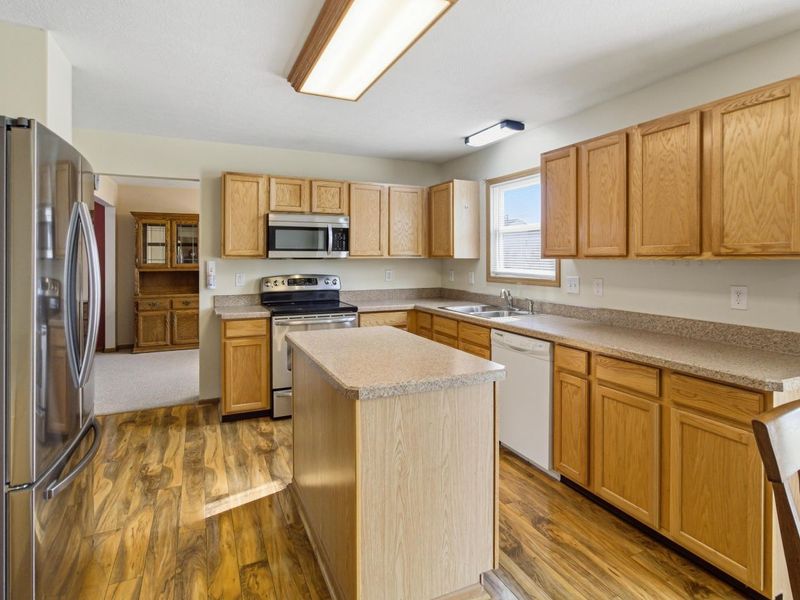 81 W Fieldstone, Etna, OH 43062 Photo 7