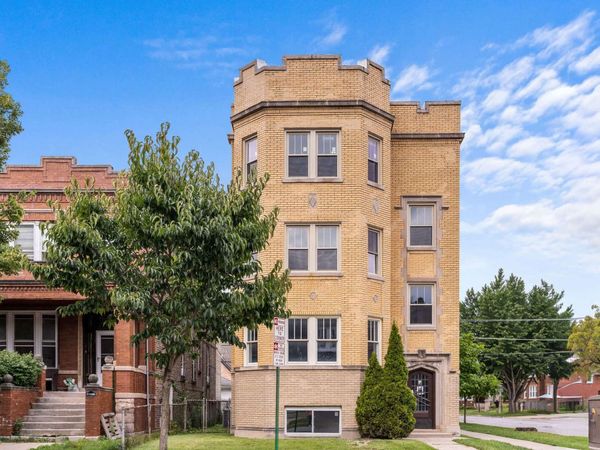 1101 S OAK PARK Avenue, Unit 1, Oak Park, IL 60304