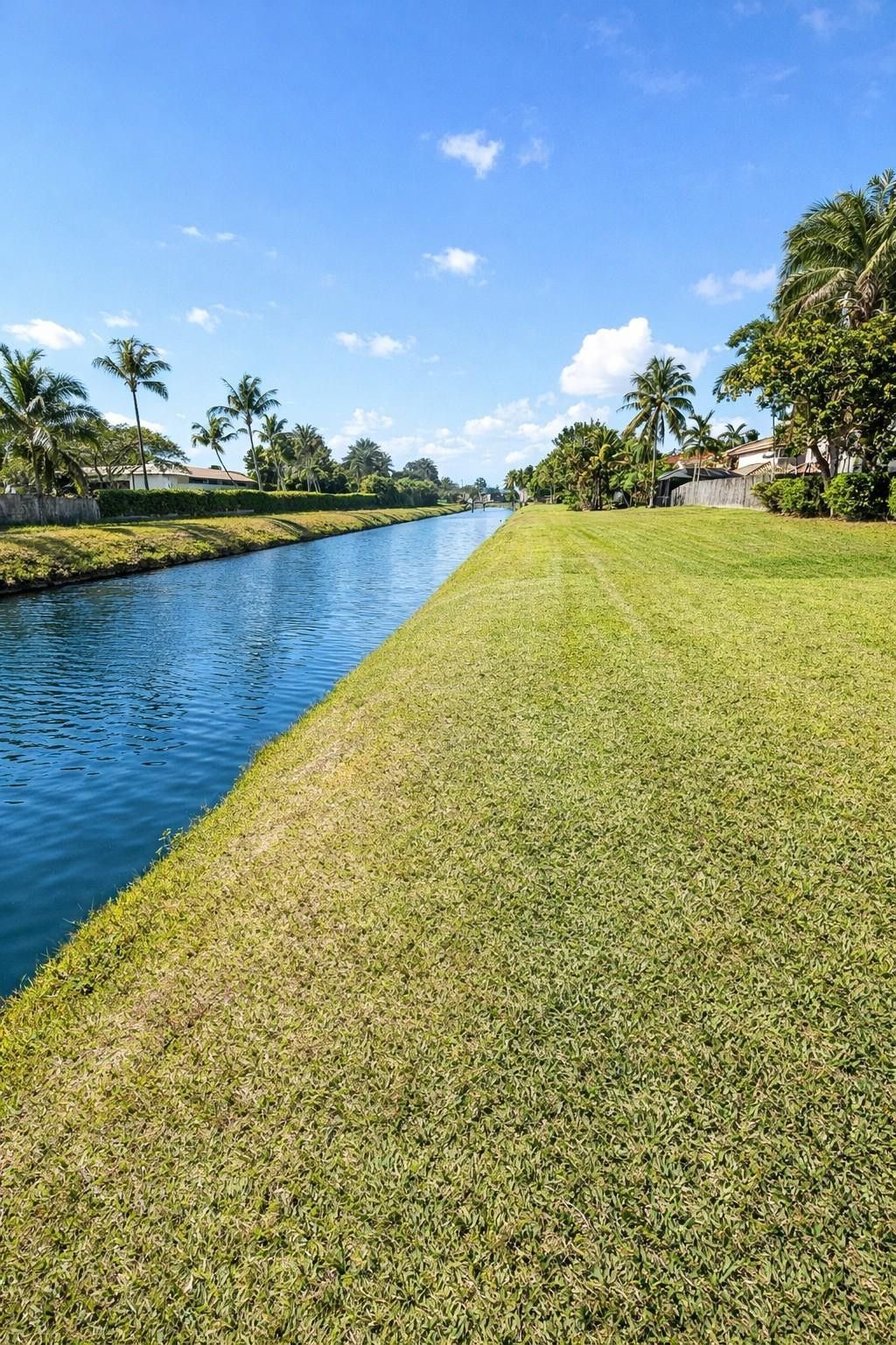 16070 SW 89th Avenue Road, Palmetto Bay, FL 33157 Photo