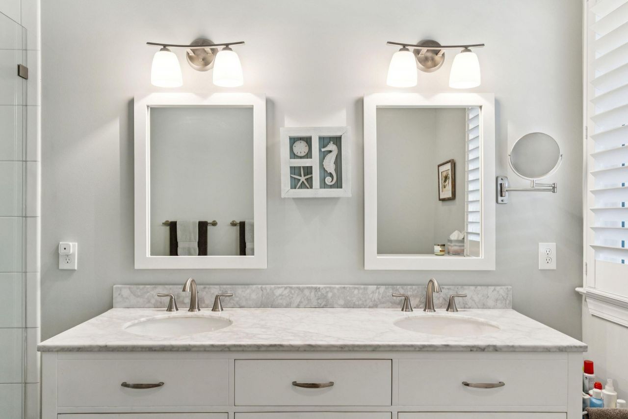 1551 Ben Sawyer Boulevard Photo 23