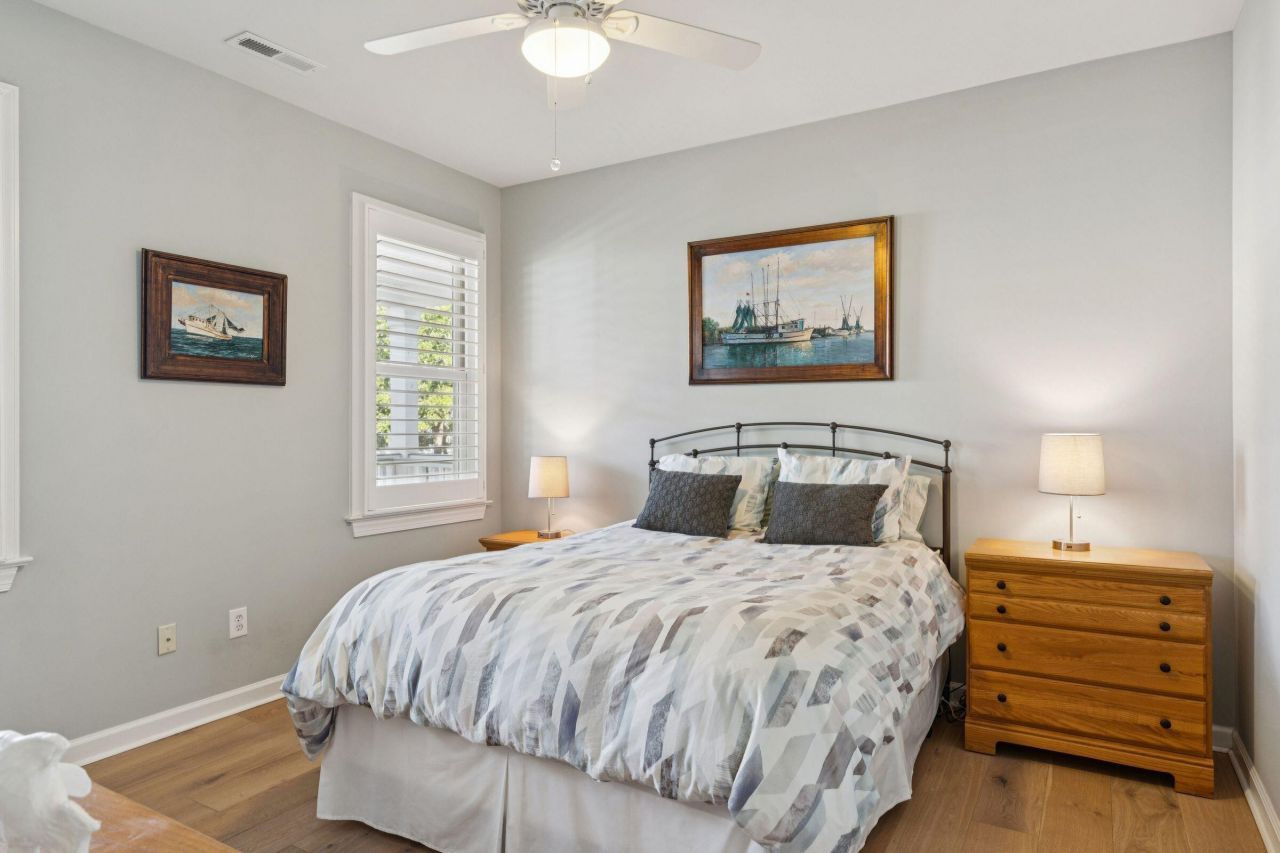 1551 Ben Sawyer Boulevard Photo 24