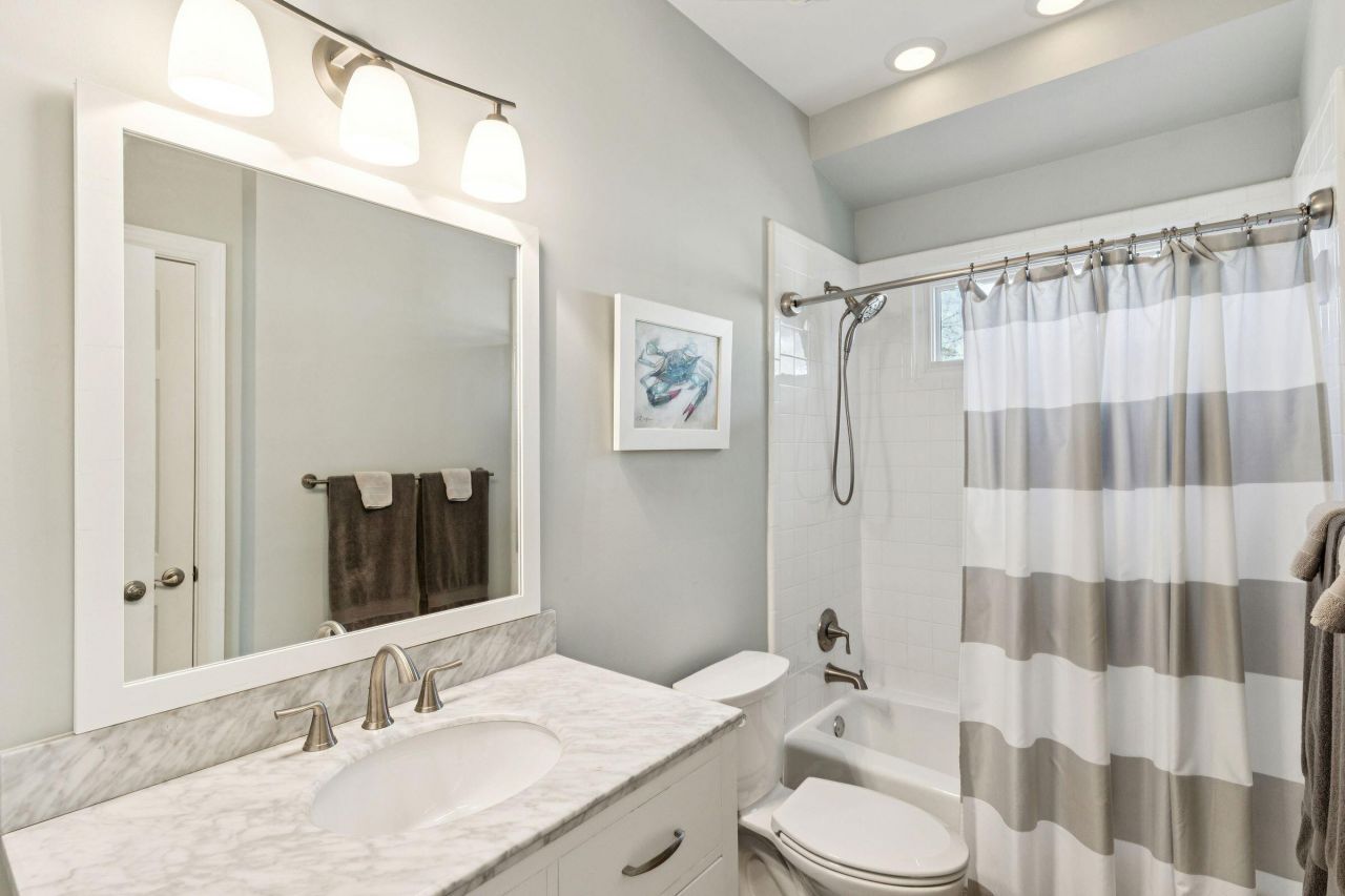 1551 Ben Sawyer Boulevard Photo 26