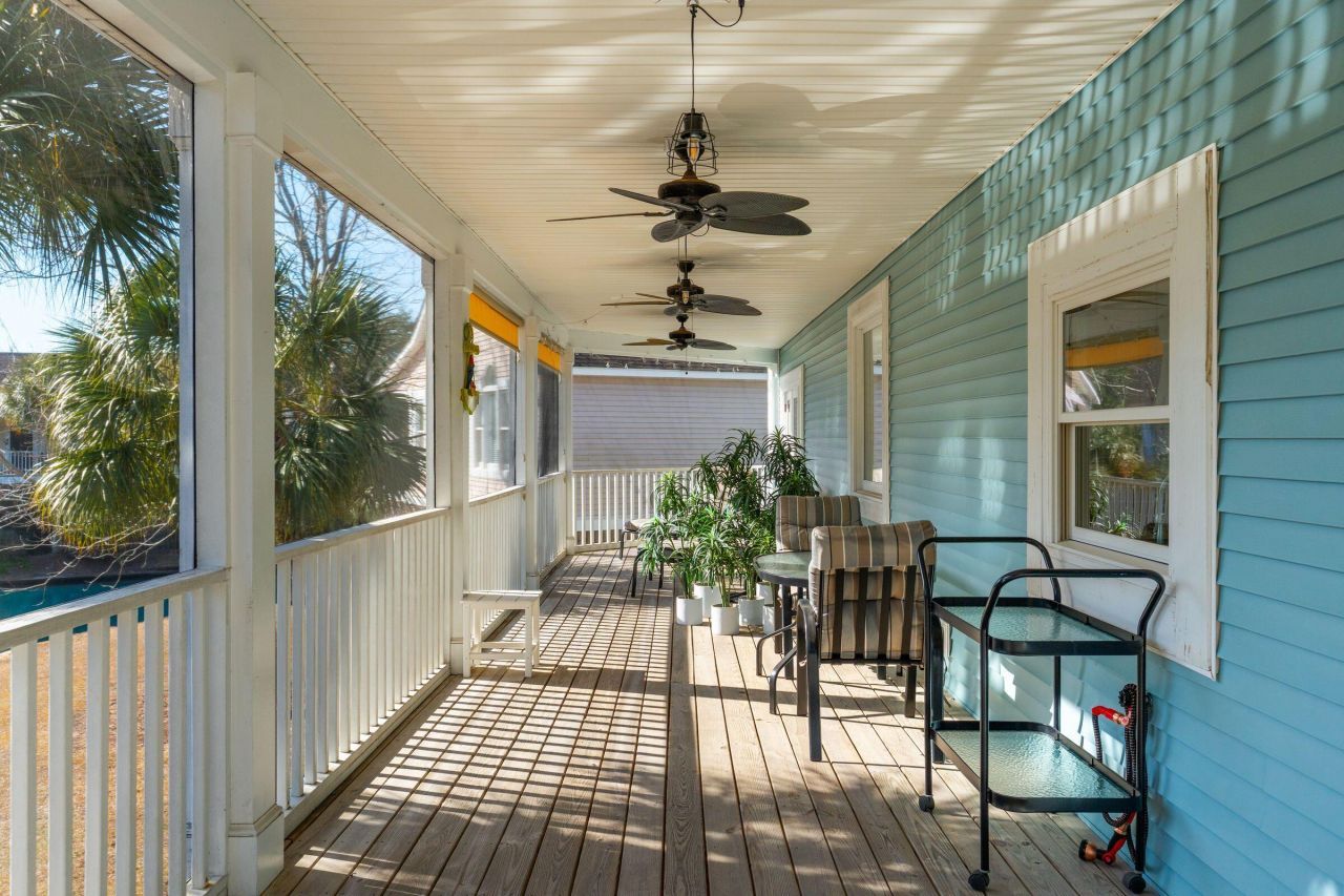 1551 Ben Sawyer Boulevard Photo 30