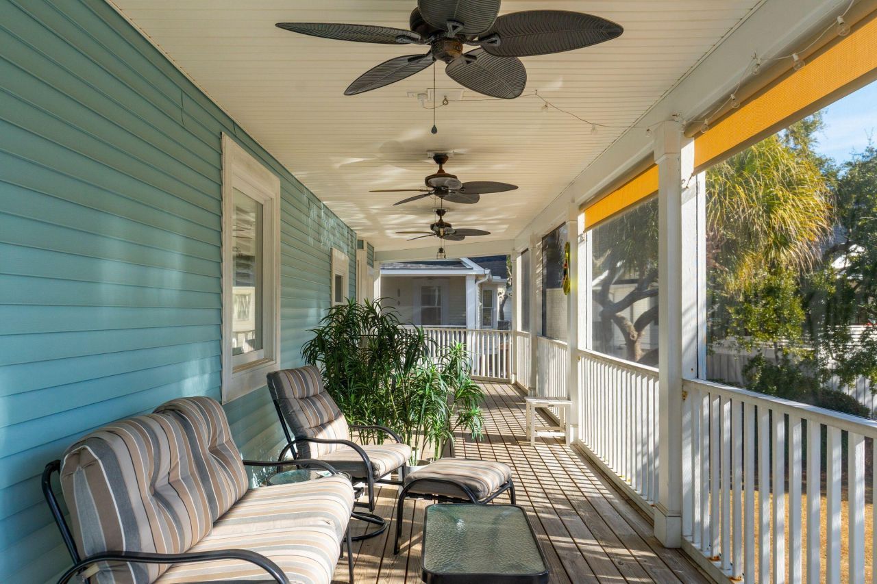 1551 Ben Sawyer Boulevard Photo 32