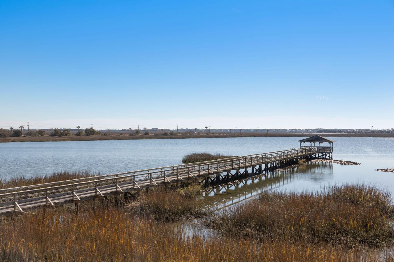 1551 Ben Sawyer Boulevard Photo 41