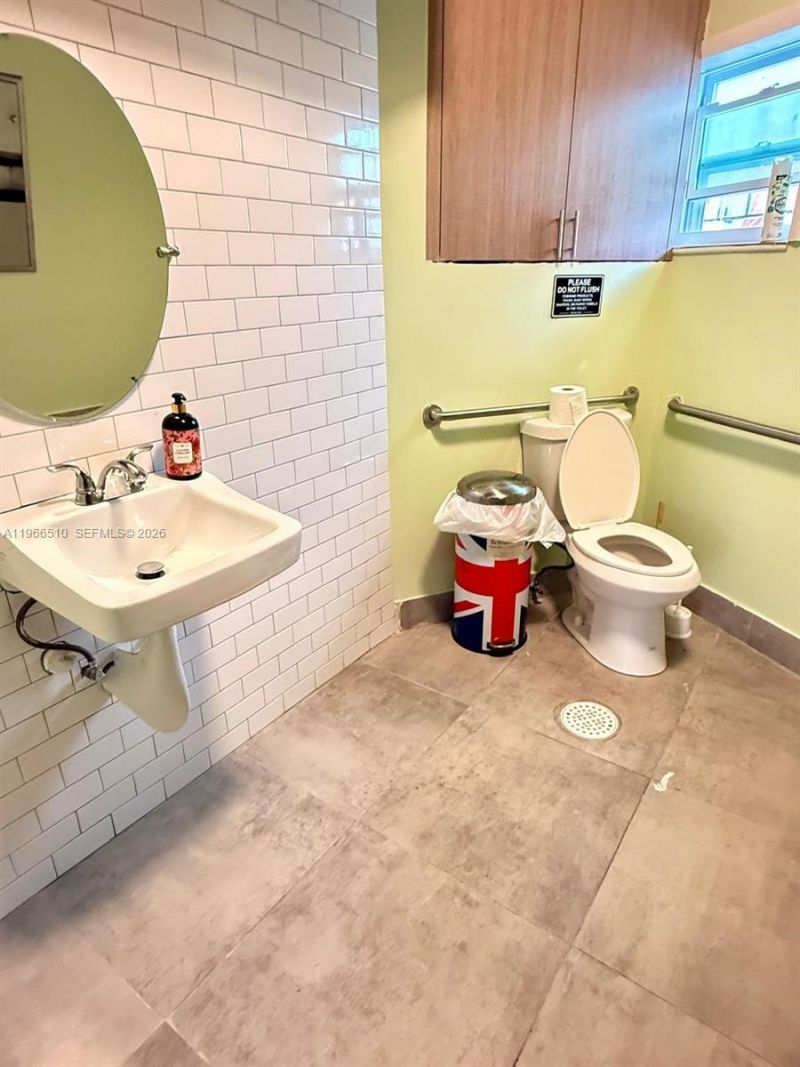 Please Call For Address, Miami Beach, FL 33141 Photo
