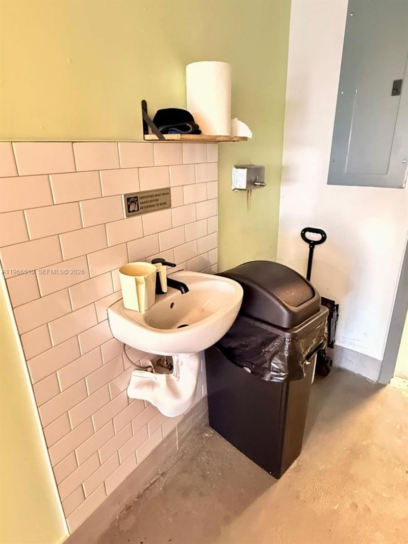 Please Call For Address, Miami Beach, FL 33141 Photo