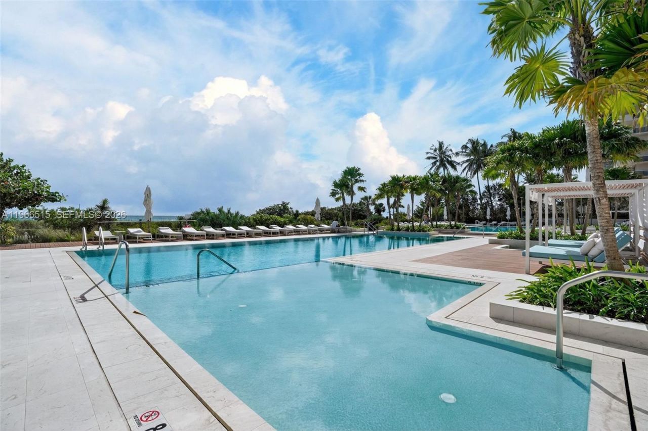 5775 Collins Ave, Unit 506, Miami Beach, FL 33140 Photo