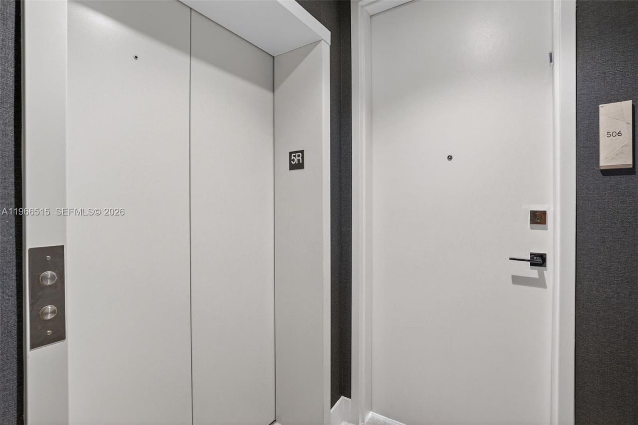 5775 Collins Ave, Unit 506, Miami Beach, FL 33140 Photo
