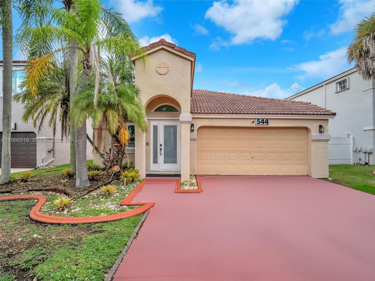 544 NW 159th Ln, Pembroke Pines, FL 33028 Photo