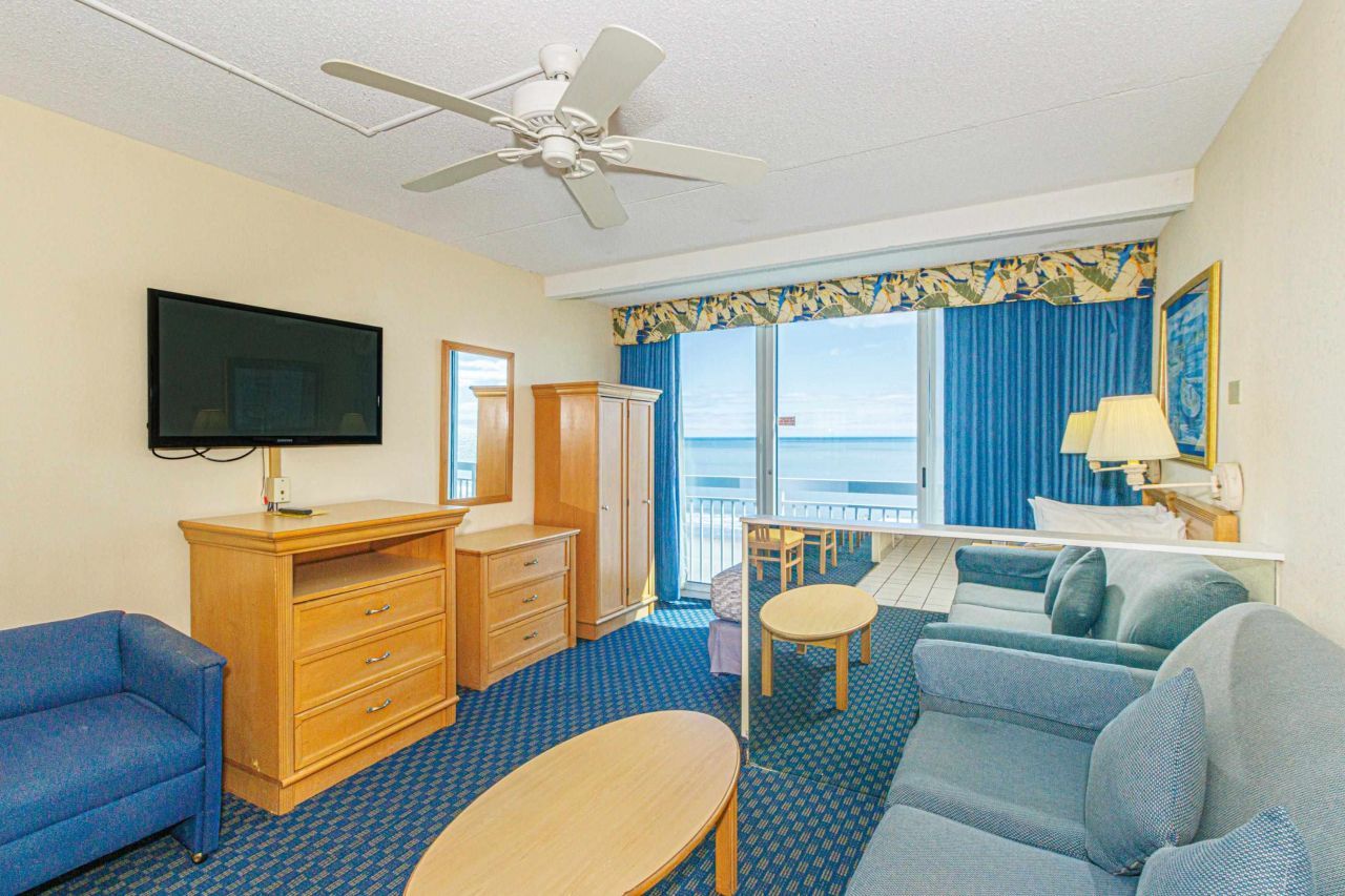 1304 N Ocean Blvd.  Photo 13