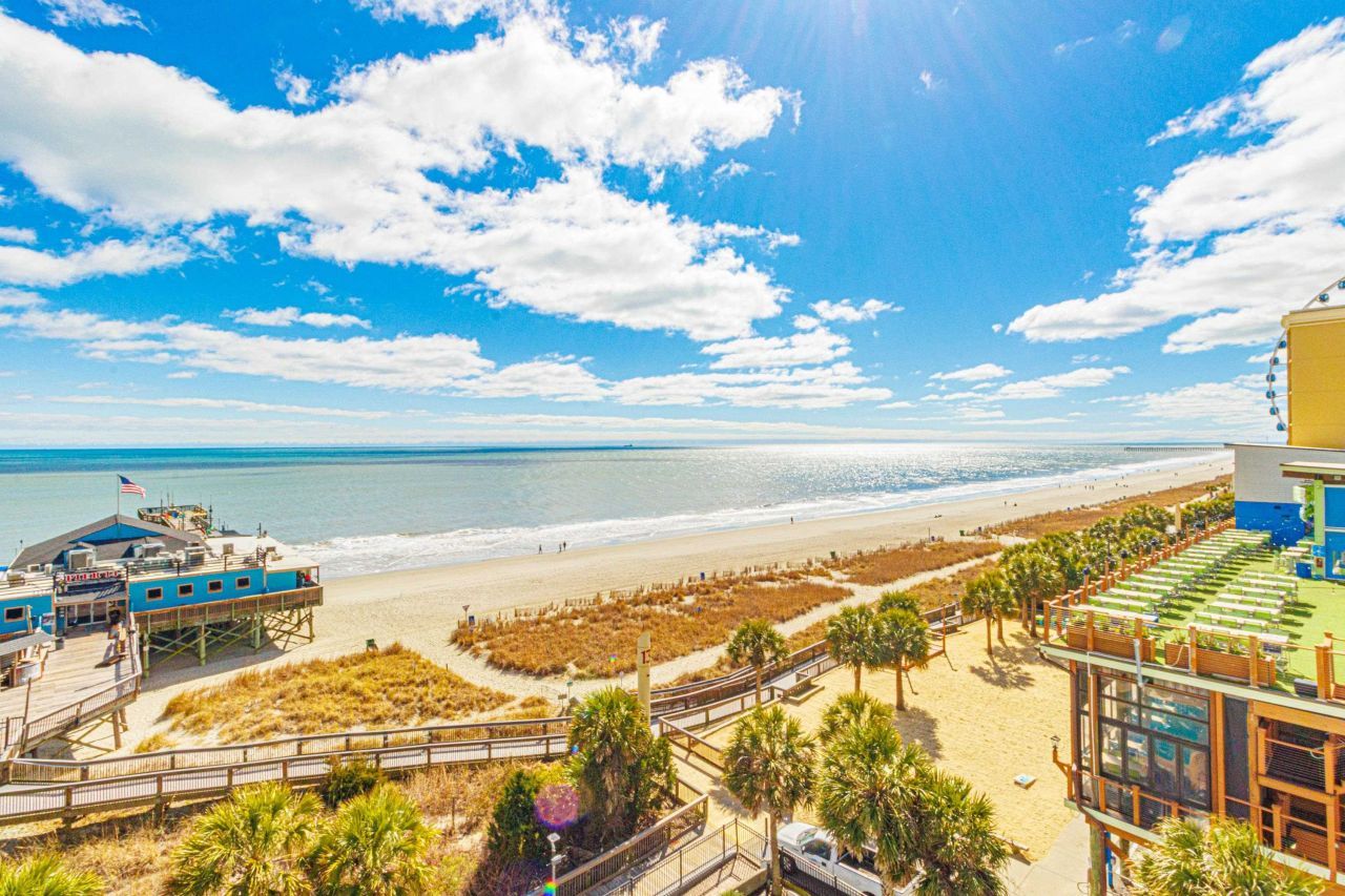 1304 N Ocean Blvd.  Photo 5