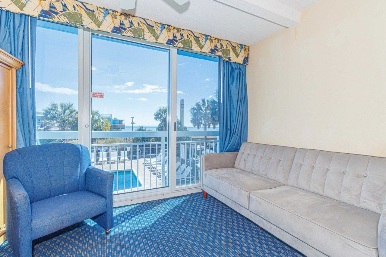 1304 N Ocean Blvd.  Photo 12