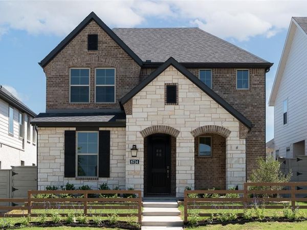 8724 Treeline Parkway, Justin, TX 76247