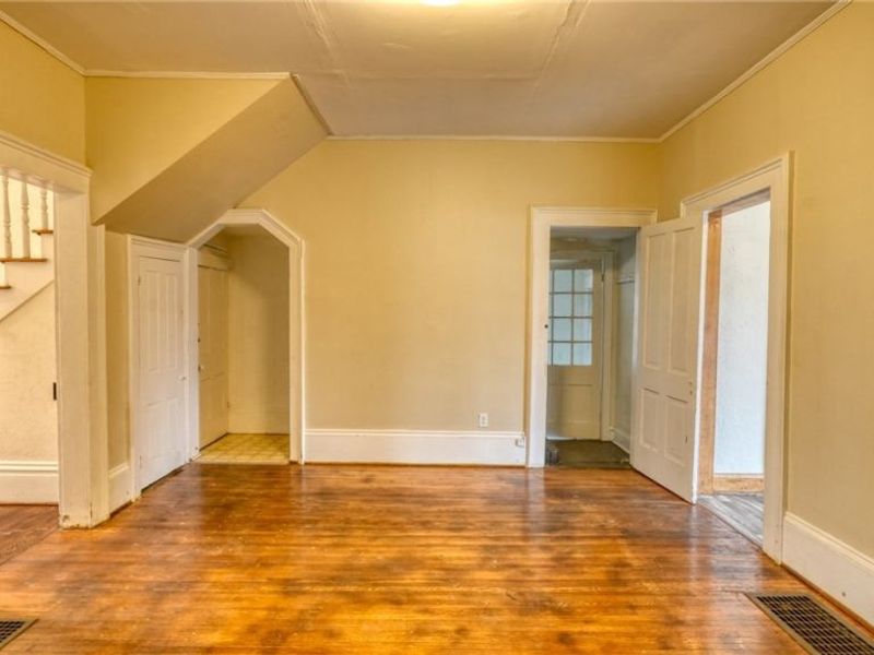 240 E Main Street, Quaker City, OH 43773 Photo 14