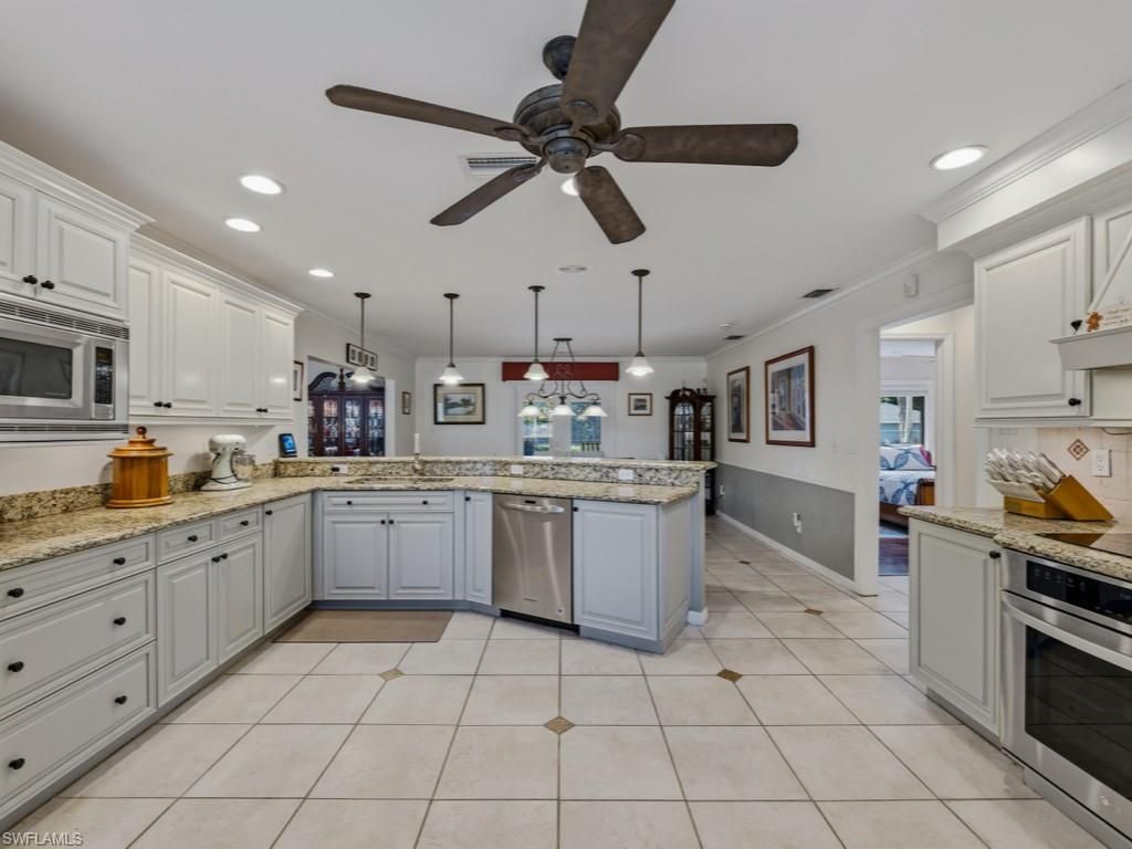 6840 Sable Ridge Ln, Naples, FL 34109 Photo