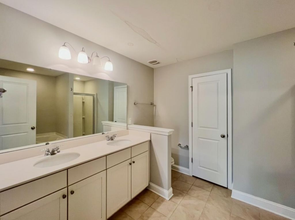 1664 Bridwell Lane Photo 6