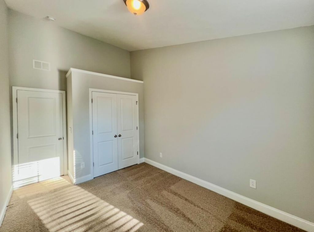 1664 Bridwell Lane Photo 8