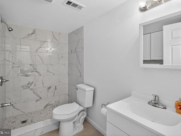 1590 ALTA DRIVE, Unit D8, WHITEHALL, PA 18052