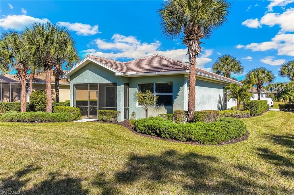 10614 Camarelle Cir N, Fort Myers, FL 33913 Photo