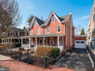 52 N MAIN STREET, NEW HOPE, PA 18938