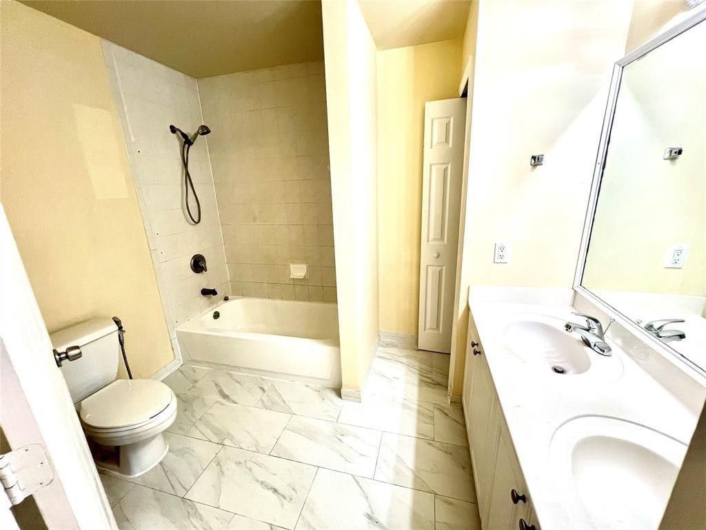 7893 N Southwood Circle, Davie, FL 33328 Photo