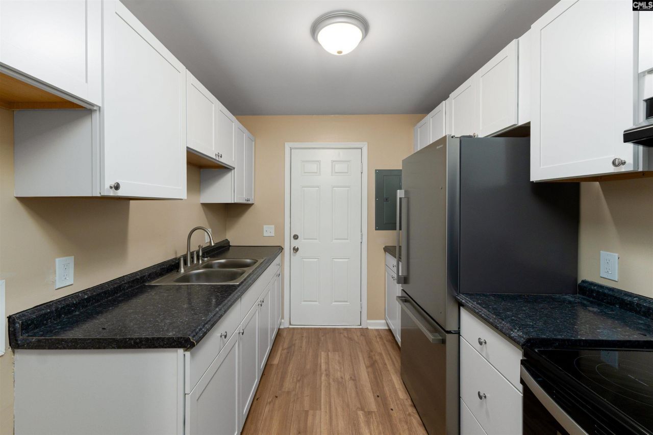 320 S Beltline  Photo 6