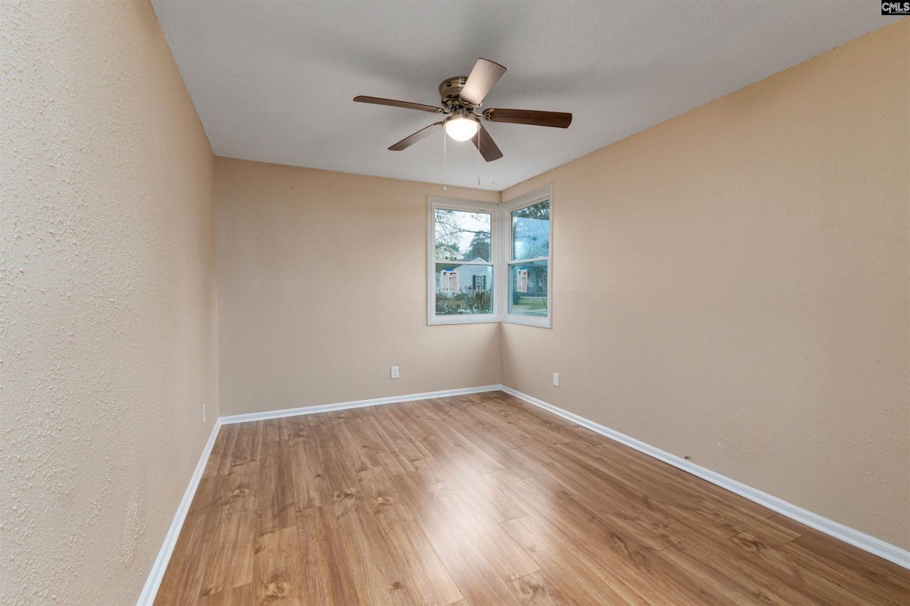 320 S Beltline  Photo 7