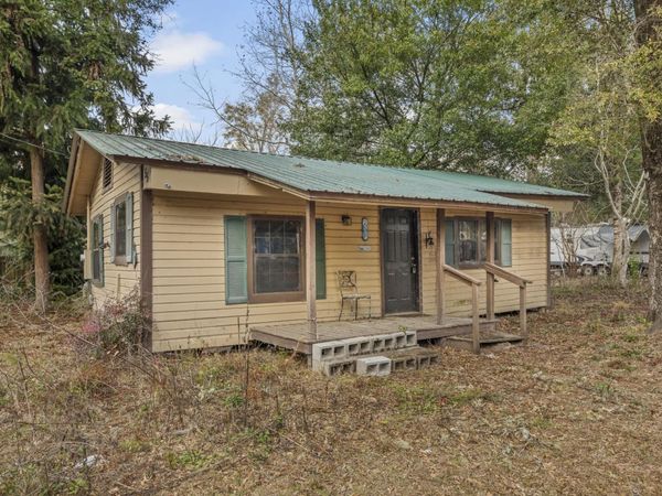 55 Camp Adams Road, Ponce De Leon, FL 32455