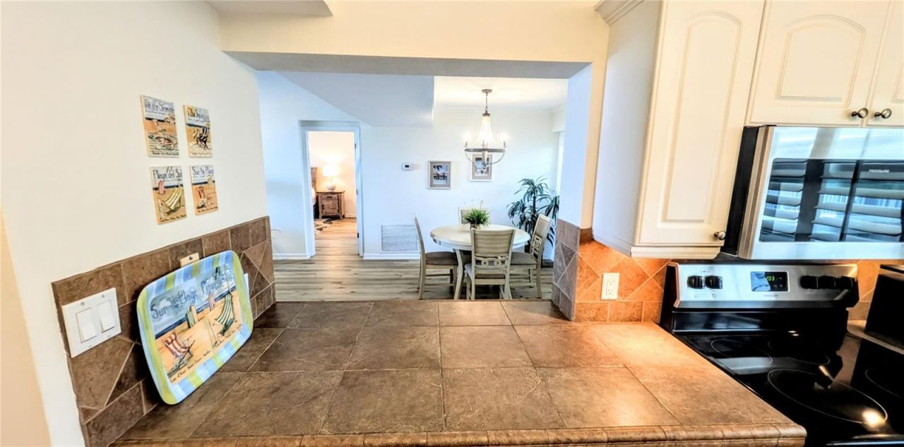 3240 Gulf Of Mexico Drive, Unit B504, Longboat Key, FL 34228 Photo