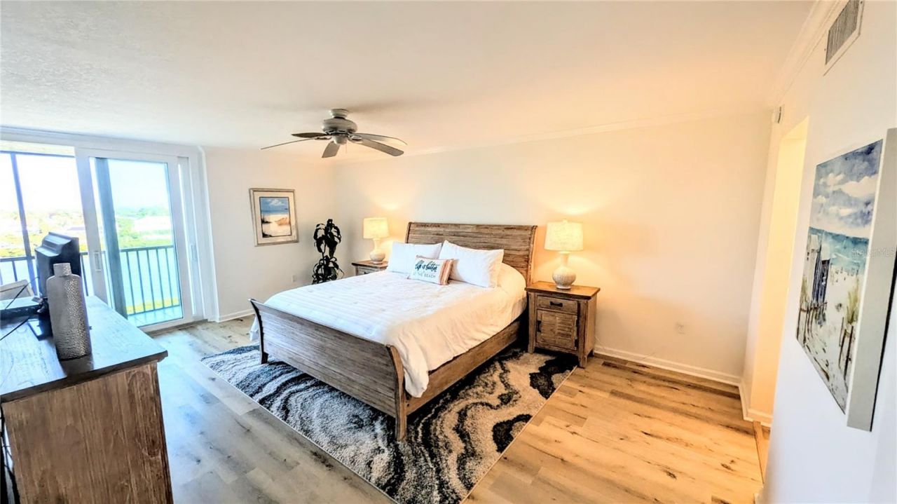 3240 Gulf Of Mexico Drive, Unit B504, Longboat Key, FL 34228 Photo