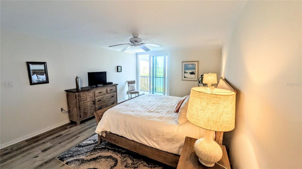 3240 Gulf Of Mexico Drive, Unit B504, Longboat Key, FL 34228 Photo