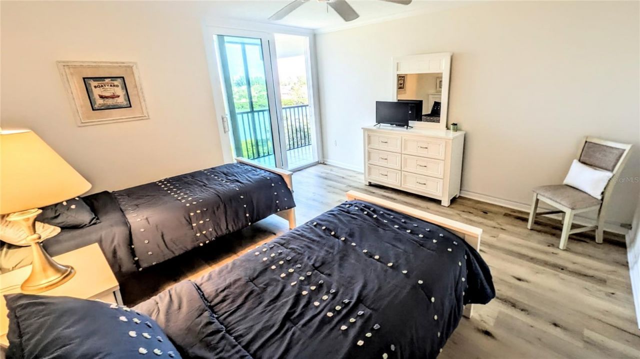 3240 Gulf Of Mexico Drive, Unit B504, Longboat Key, FL 34228 Photo