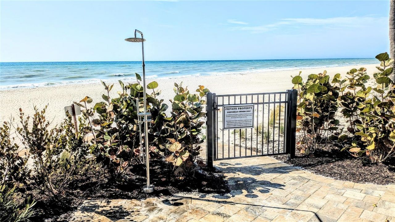 3240 Gulf Of Mexico Drive, Unit B504, Longboat Key, FL 34228 Photo